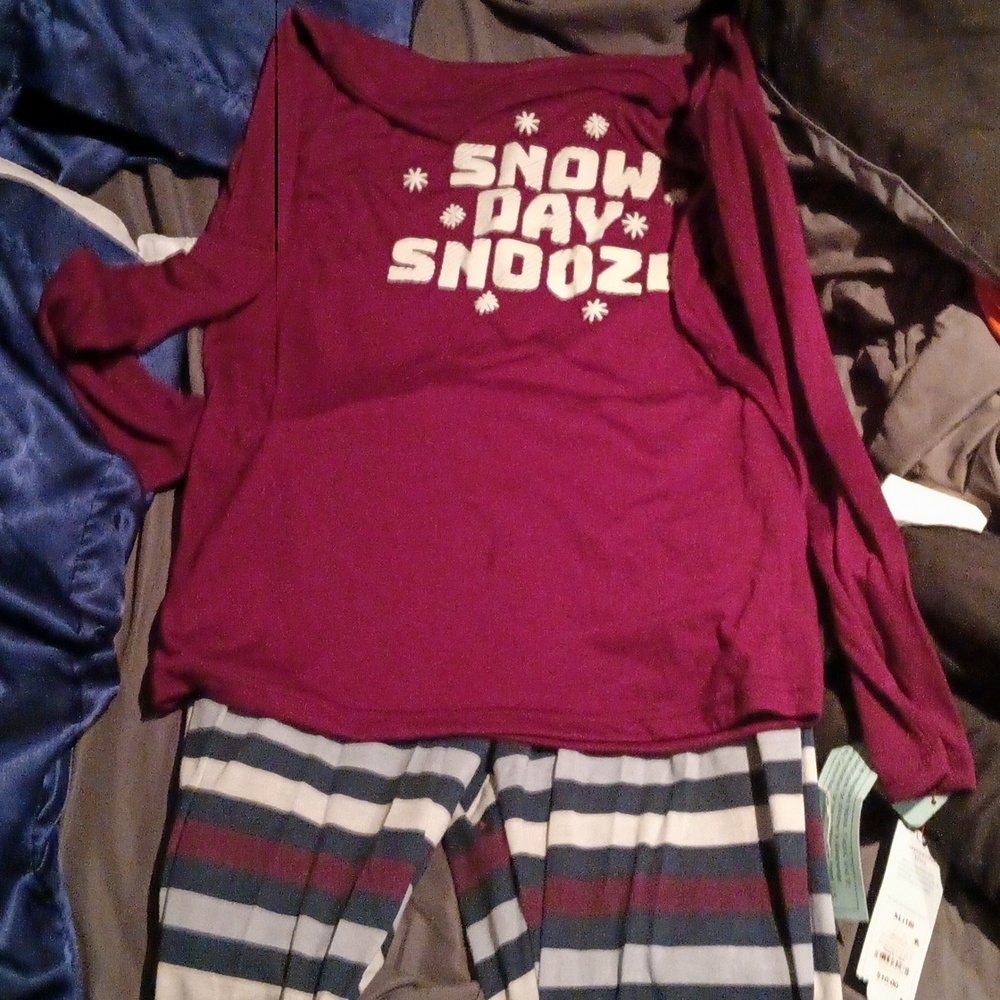 Pajama set XL (16) youth
